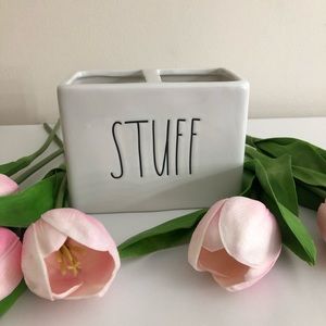 “NEW” Rae Dunn makeup brush or pen holder